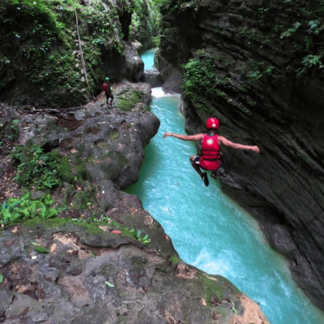 Kawasan Falls Canyoneering Transfers from Cebu with Lunch - Why Kawasan Falls canyoneering is different
