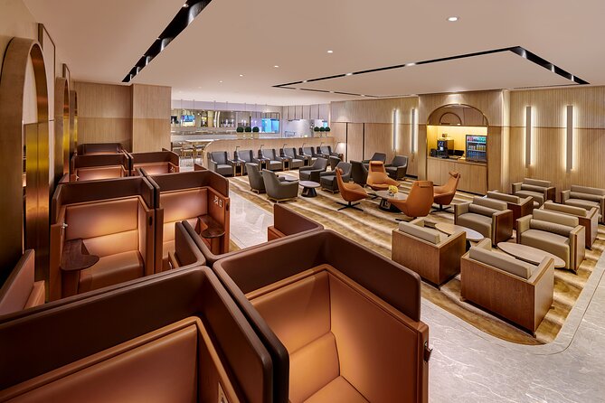 Mactan Cebu International Airport Plaza Premium Lounge - Settling into the three-hour lounge stay