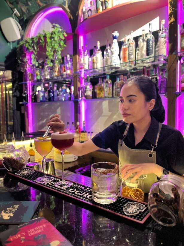 Makati Bar Crawl - Hidden Bar, Speakeasy and Pub - Why this Makati night out is different