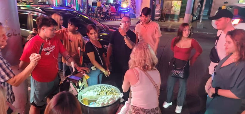 Makati: Music Clubs, Rooftops, & Go Go Bars with VIP Access - Key points before you book