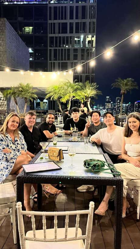 Makati Rooftop Barhopping with Local Guide - What to bring and how to plan the night