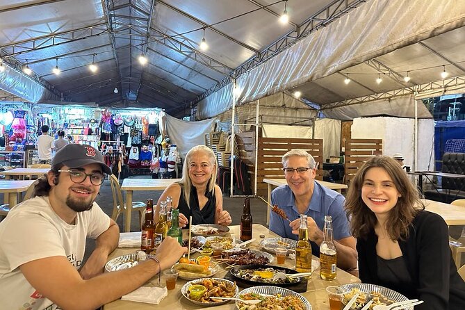 Makati Street Food Experience end with a Rooftop Bar - Who will enjoy the food, and who should think twice