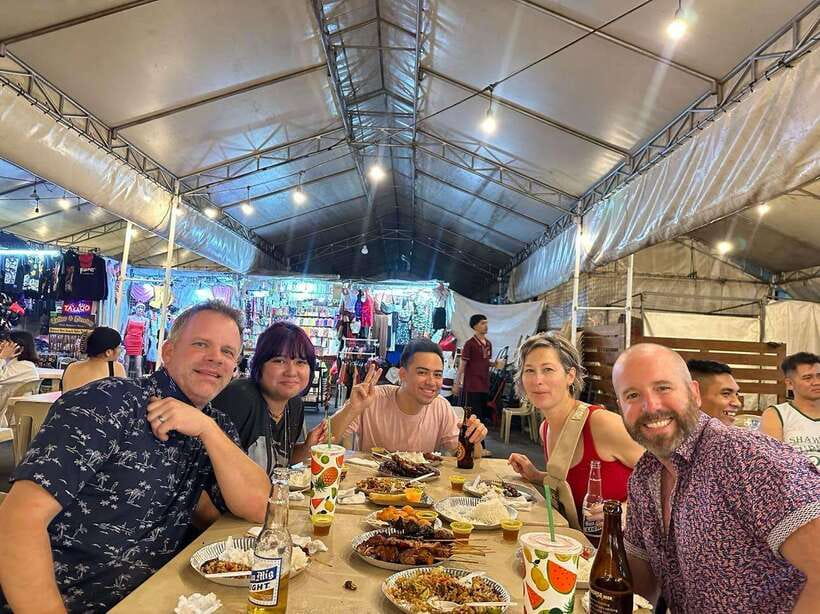 Makati: Street Food Experience with a Local Guide - What this Makati night tour is really offering