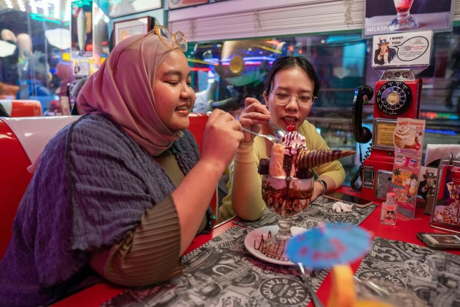 Makati Street food Tour, End with a Rooftop City View - Is $72 a fair price for two hours?
