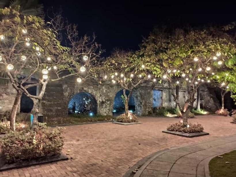 Manila: Enchanting Night Tour of Manila's Historic Landmarks - Casa Manila and San Agustin Church at 7:30pm