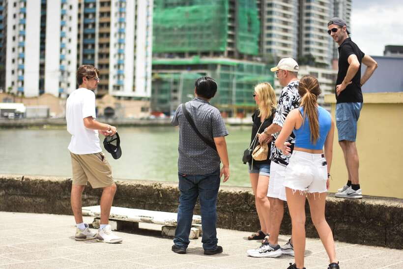 Manila: Filipino Historic Walking Tour in Intramuros - Why this three-hour Intramuros walk works