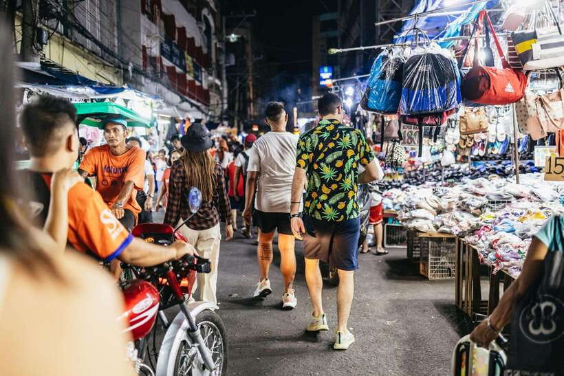 Manila: Guided Night Market Experience - Street Food And Filipino Flavors