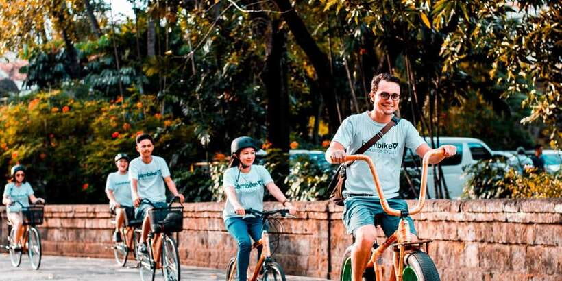 Manila: Guided Sunset Bamboo Bike Tour in Intramuros - What the $40 price really covers