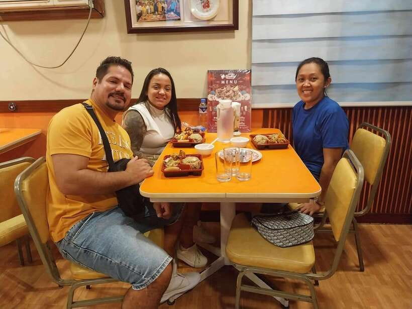 Manila: Intramuros and Chinatown Food Tour with Food Samples - Ending at Binondo Church