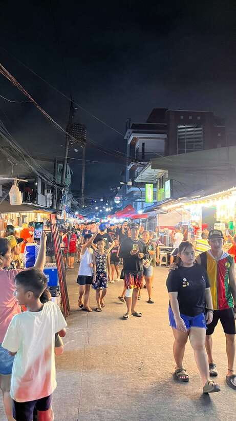 Manila Night market and Street Food Tour - The guide makes the difference