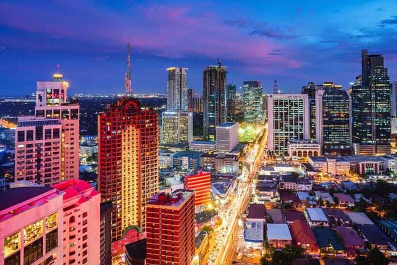Manila: Private Custom Tour with a Local Guide - Booking advice for a smoother day