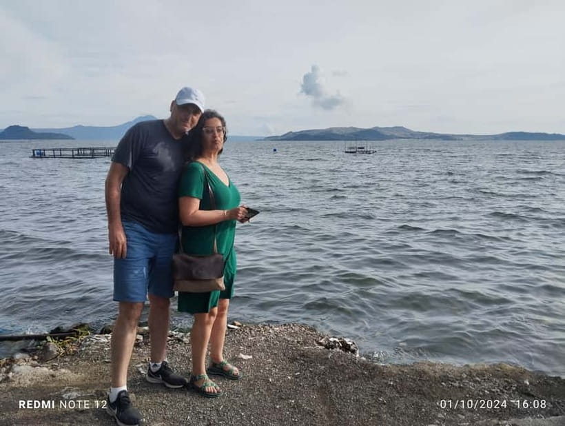 Manila: Private Tagaytay Highlands and Taal Volcano Tour - Tropical fruit, roadside produce, and local sweets