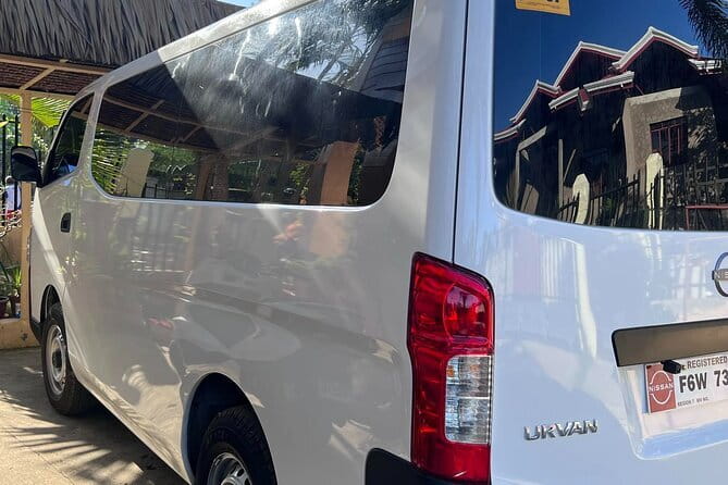 One-Way Private Van Transfer Bohol-Panglao Area - Comfort after a flight or ferry trip
