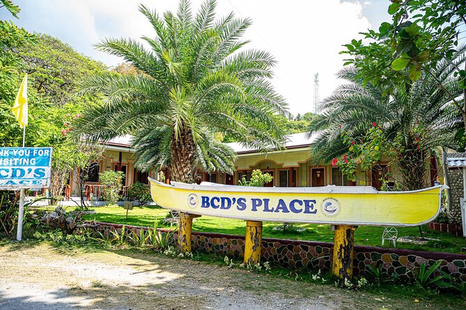 Oslob Whale Sharks and Moalboal Sardine Run, Sea Turtles Tour - Oslob registration and the BCD waiting area