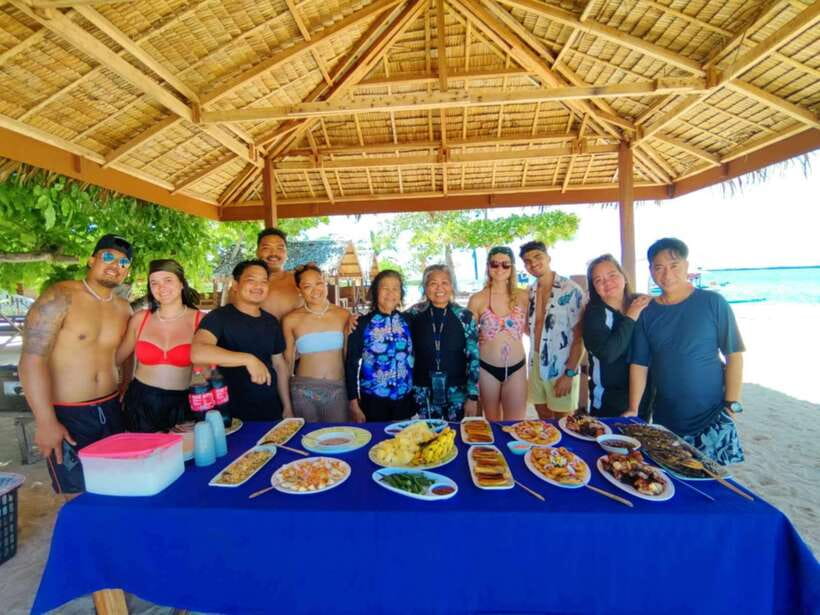 Palawan: Honda Bay Island Hopping Cruise - Honda Bay from Puerto Princesa: an easy day at sea