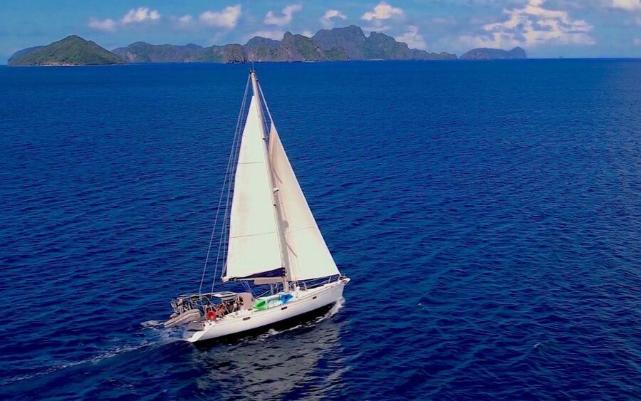 Palawan: Private Sailing Yacht Cruise in El Nido - Who should book this sailing day?