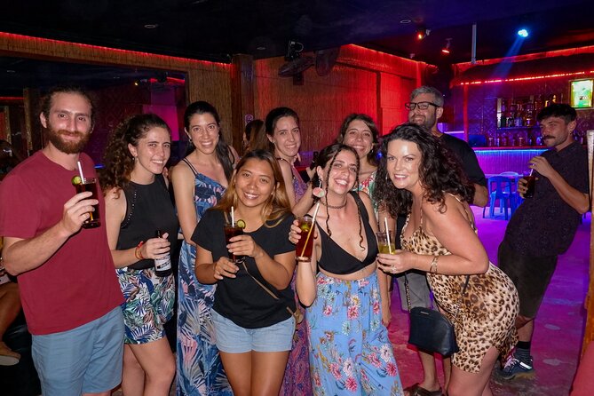 Panglao Pub Crawl - Meeting people from different backgrounds