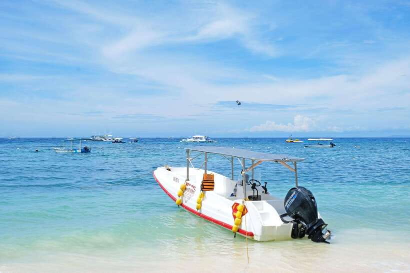 Panglao: Solo or Tandem Parasailing Experience near Alona - Key details before you book