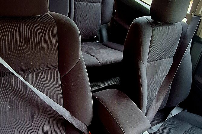 Private Airport Transfer Manila to Hotel in Manila or vice versa - All-inclusive fees and the $88 price