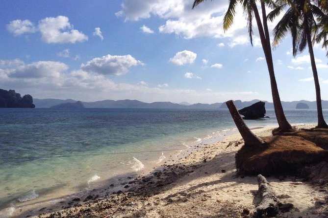 Private El Nido Tour B Island Hopping - Pinagbuyutan Island brings a quieter beach stop