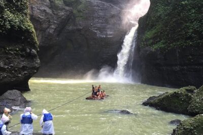 Private Tour: Amazing Taal Volcano & Pagsanjan Falls Tour (2in1) - The drive toward Pagsanjan Falls