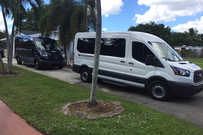 Private Transfer from Manila Cruise Port to Manila city hotels - Clean Cars, Luggage Help, and Family Details