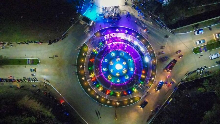 Puerto Princesa: Balayong People's Park with Dinner and Show - Private transport and guide service