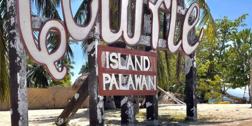 Puerto Princesa: Cowrie Island Guided Day Tour with Meal - A beach massage and a useful shower stop