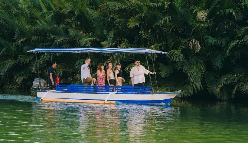Puerto Princesa: Firefly Watching Tour with Dinner - The motorized boat ride on the Iwahig River