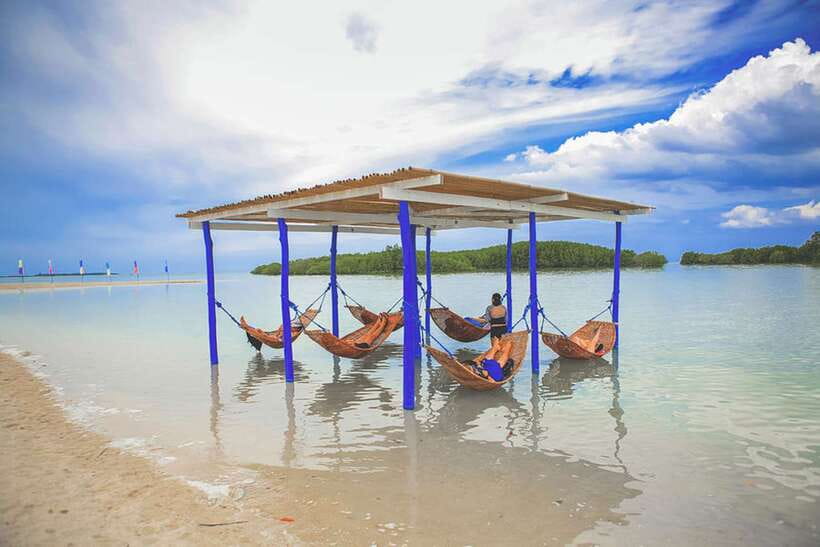 Puerto Princesa: Honda Bay Island Hopping & Optional Massage - Key details before you book