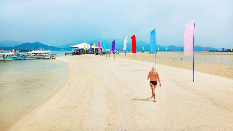 Puerto Princesa: Honda Bay Island Hopping & Optional Massage - Practical packing and booking advice
