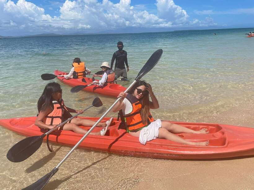 Puerto Princesa: Honda Bay Tour with Lunch - Cowrie Island, lunch, and water activities