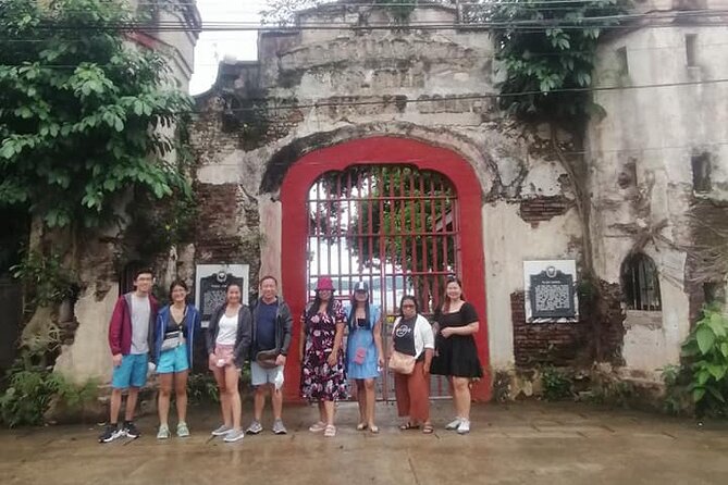 Puerto Princesa Palawan City Tour - The old cathedral and nearby park