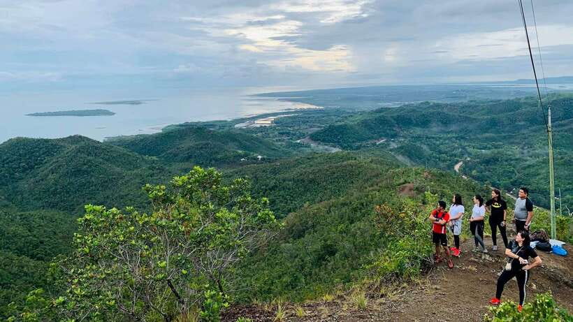 Puerto Princesa: Private Sunrise Trek at Mt. Magarwak - Quick take: what makes this sunrise trek worthwhile