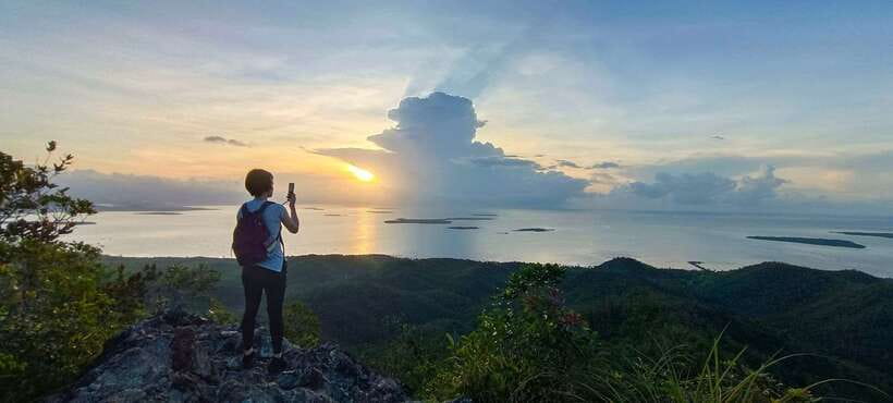 Puerto Princesa: Private Sunrise Trek at Mt. Magarwak - The short trail to Mt. Magarwak’s summit