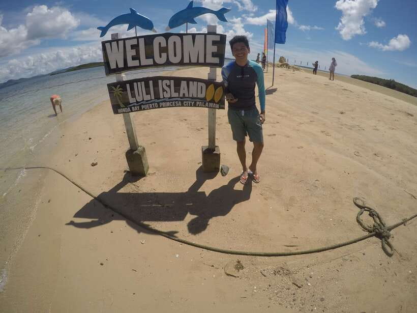 Puerto Princesa: Private Underground River and Cowrie Tour - Lunch at Sabang Beach