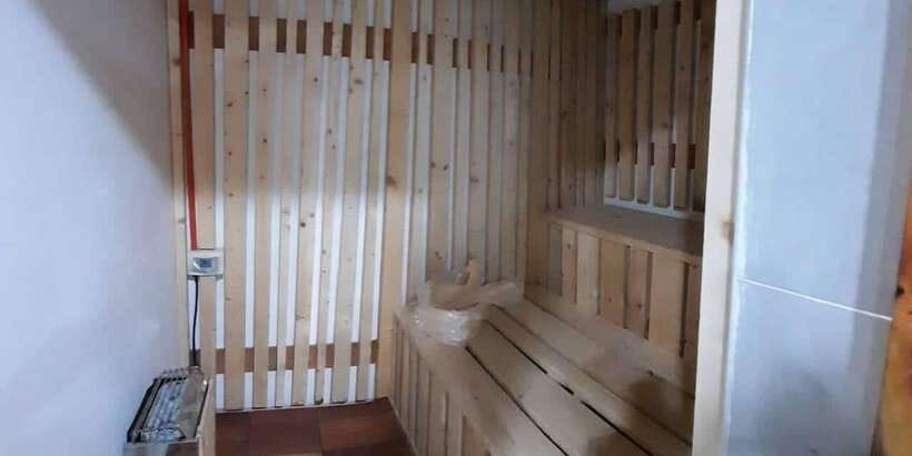 Puerto Princesa: Relaxing Massage with optional transfers - Massage, sauna, and the jacuzzi warning