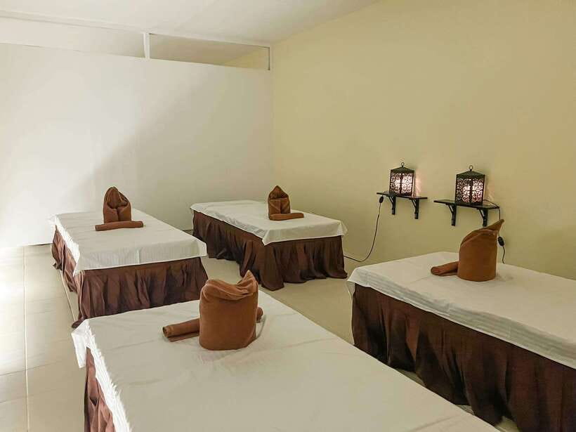 Puerto Princesa: Relaxing Massage with optional transfers - Who will enjoy this most