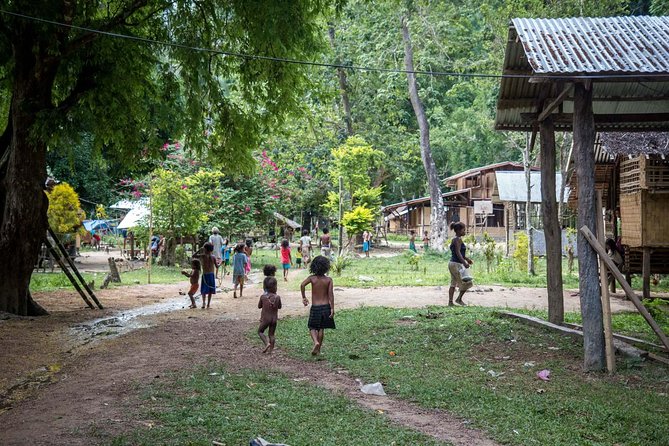 Puerto Princesa: Trek to Batak Tribe Village - Starting at the Batak Visitor Center
