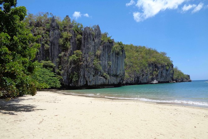 Puerto Princesa Underground river excursion tour UNESCO - What happens at the Underground River site