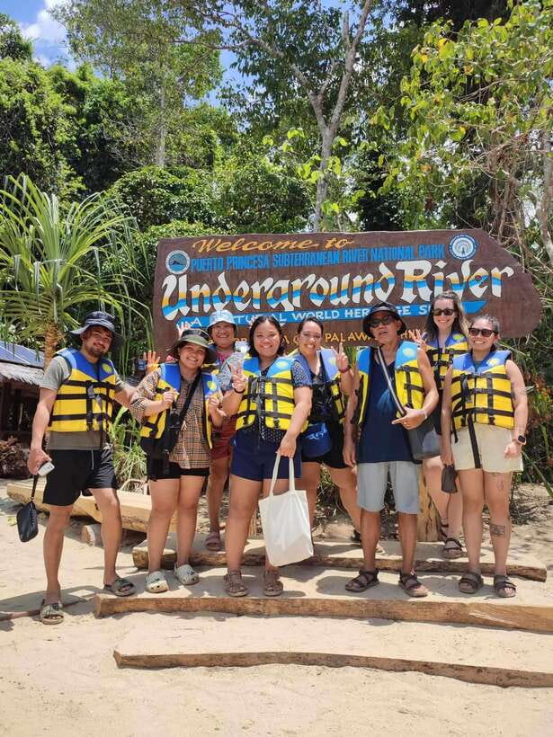 Puerto Princesa: Underground River Tour - Lunch In Sabang And The Waiting Problem