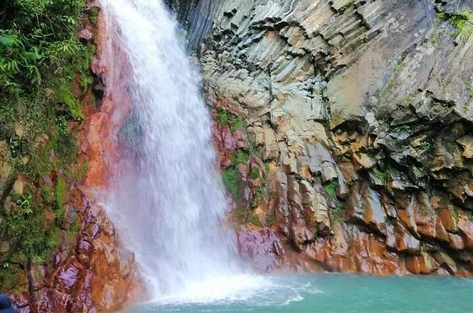 Pulangbato Falls Tour & Hot Spring From Dumaguete - Lunch and included fees make the day easier