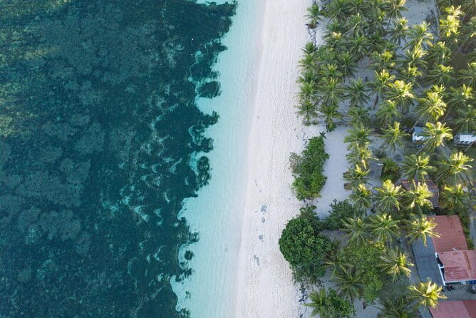Siargao Private Sohoton Bucas Grande Tour with Lunch - Bolitas Cave and its tight passages