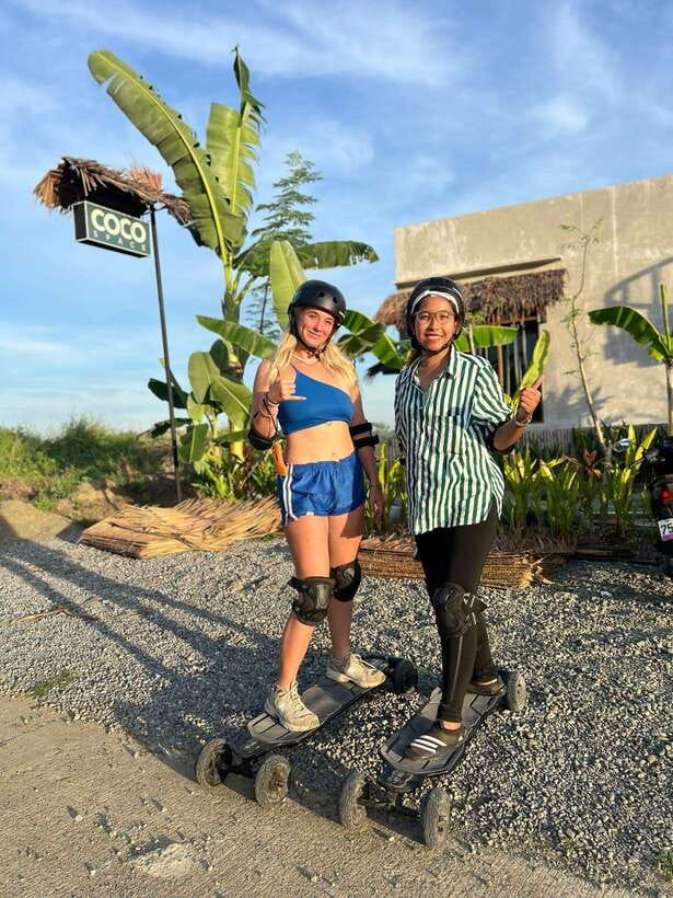 Siargao : Sunset 2 Hours Guided Electric Skate Experience - The forty-minute return through sunset light