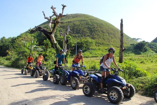 Siquijor Land Tour - Meeting a bolo bolo healer