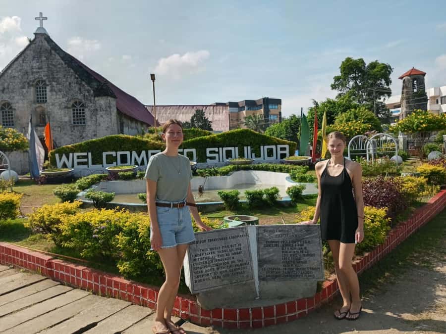 Siquijor: Siquijor Island Tour Cambugahay Falls Private - The century-old Balete tree is more than a photo stop