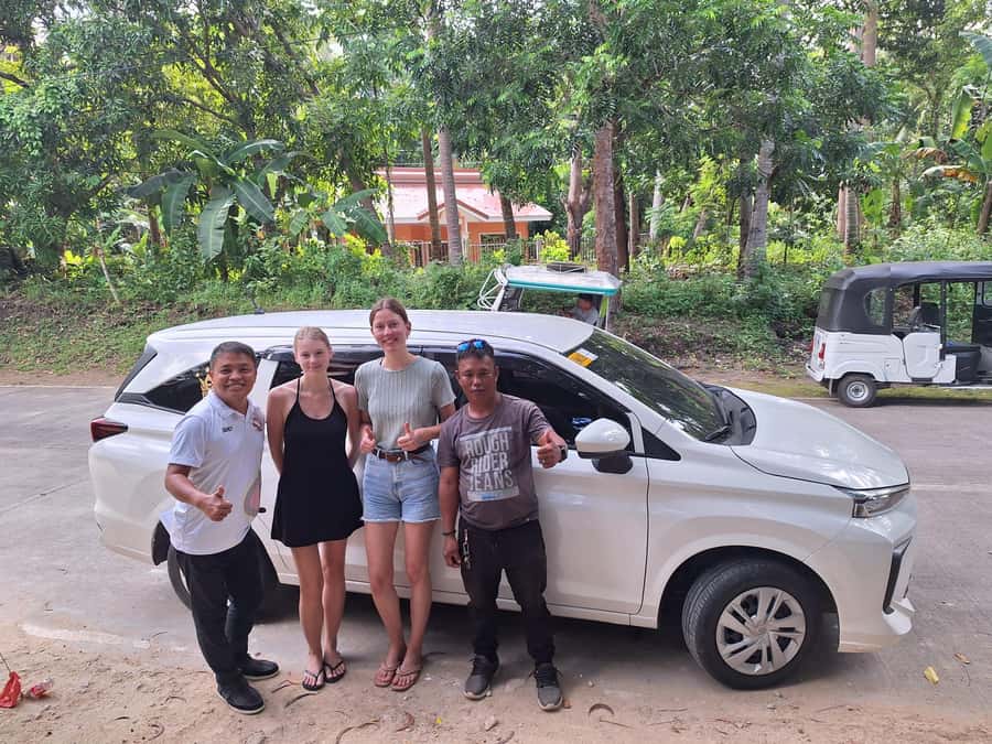 Siquijor: Siquijor Island Tour Cambugahay Falls Private - Coastal photos and a quick island introduction