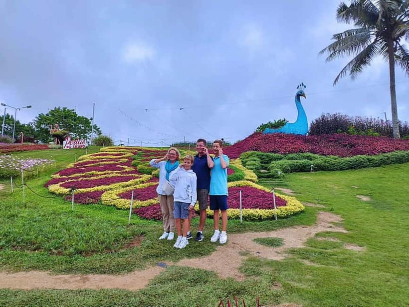 Tagaytay: Taal Volcano Tagaytay Private Tour w/Jeepney Ride - Puzzle Mansion and a Guinness World Records collection