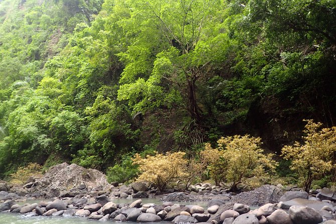 Pagsanjan Falls-Taal Volcano-Tagaytay Ultimate Day Trip From Manila Updated 2022 - Canoe Ride Experience