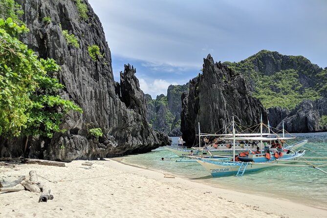 Small-Group El Nido Island Hopping Tour - Booking and Logistics Details